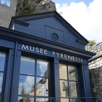 Centenaire du Musée Pyrénéen : Mme Suteau & Mme Mazurek