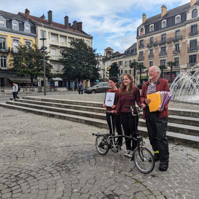 Marion, Myriam et Jean-Jacques de Vélorution