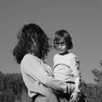 Mère