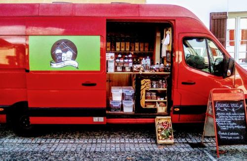 Nouvelle épicerie bio qui roule en Vallée des Gaves "Epi C Tou"