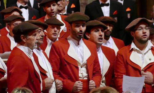 Laurent Chenaux et les chanteurs Pyrénéens