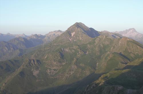 mont né ?