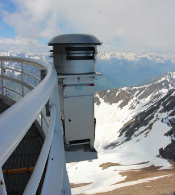 capteur de microplastique au Pic du Midi