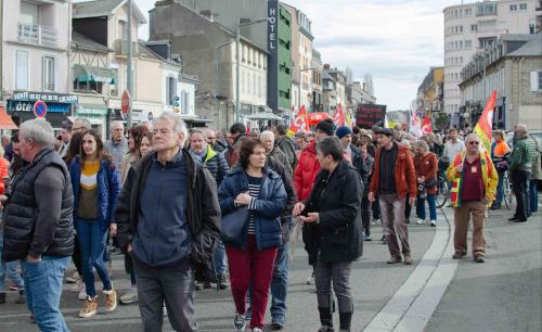 Echo en direct du cortège de Tarbes