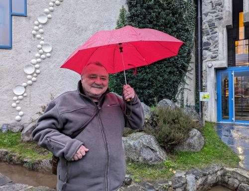 hervé devant la MDV