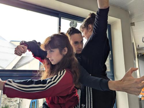 les 3 danseuses prennent la pose