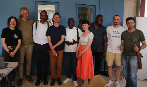 Photo de groupe participants émission Journée mondiale des réfugiés.